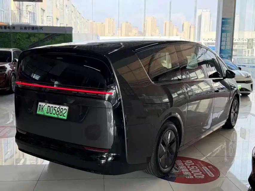 Li Auto MEGA 2024 2024 Ultra
