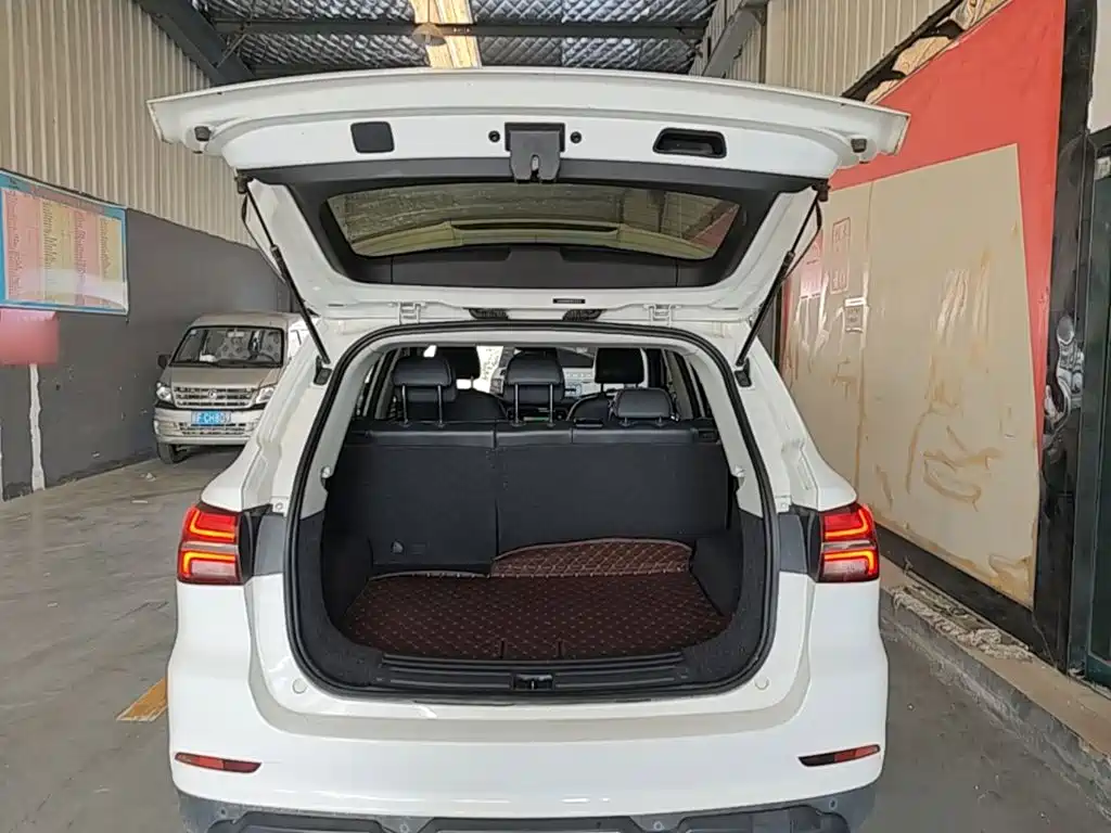 Roewe RX5 2018 2018 20T 2WD Manual Flagship
