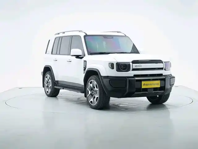 iCAR V27 2026 2026 200KM AWD Falcon 500