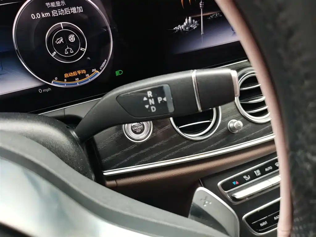 Mercedes-Benz E-Class 2020 Facelift E 300 L Sport Exclusive фото 11