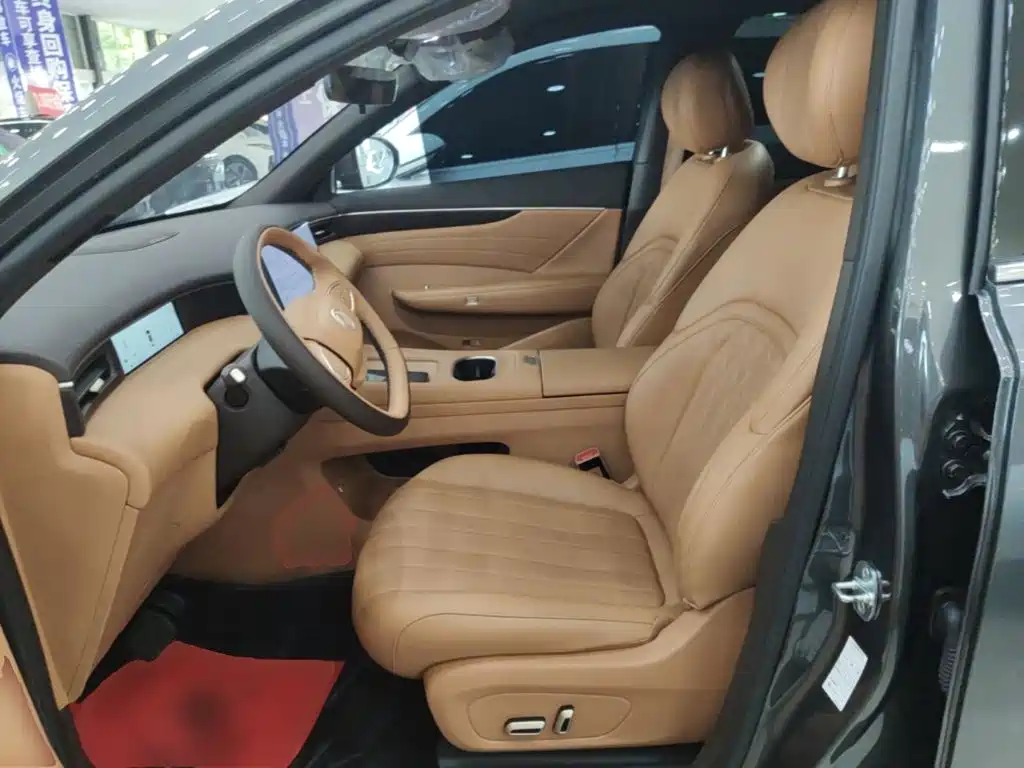 Dongfeng Aeolus L8 2025 2025 185KM Ideal Edition