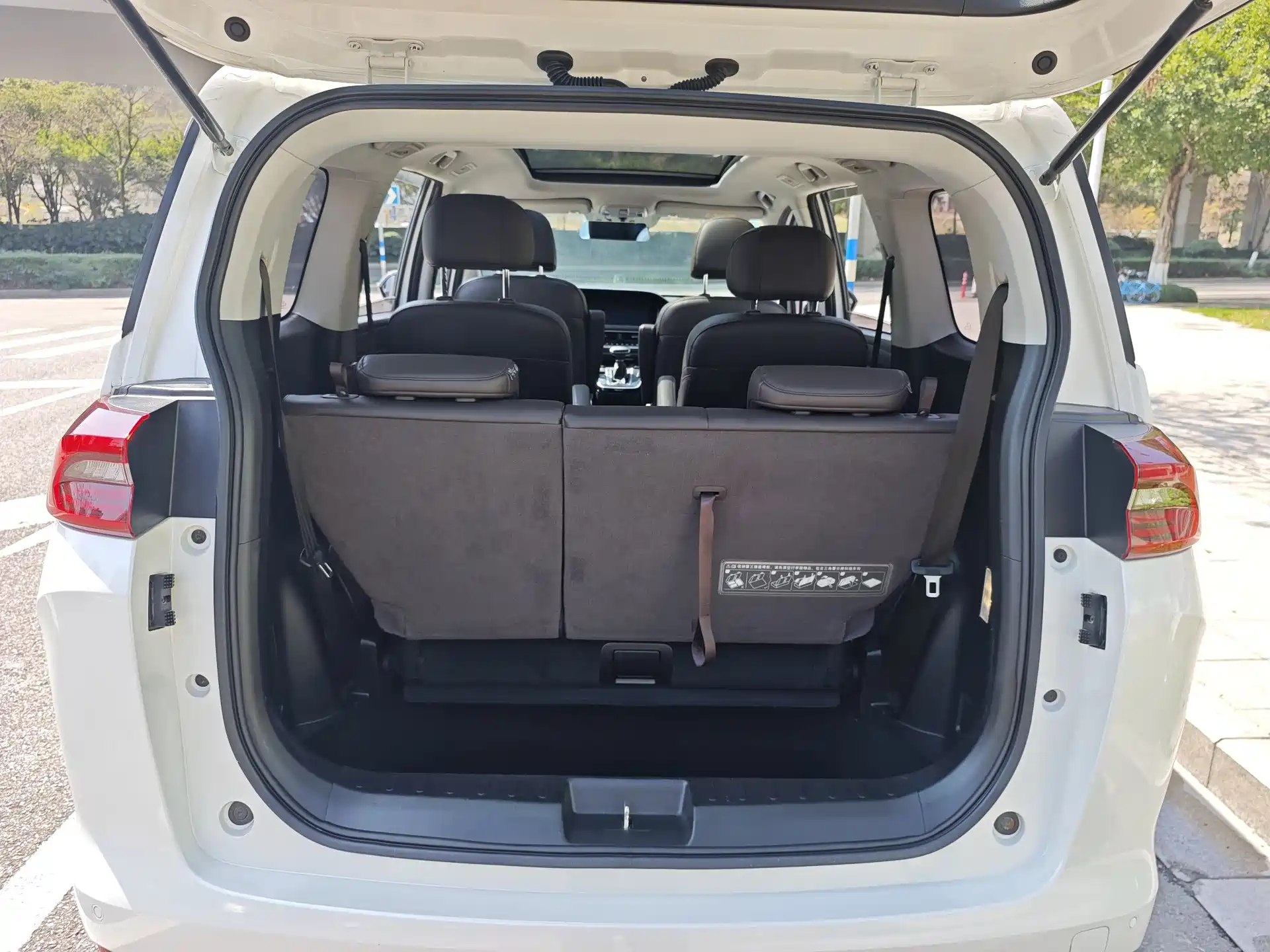 Фото 20 - GAC Trumpchi Trumpchi M6