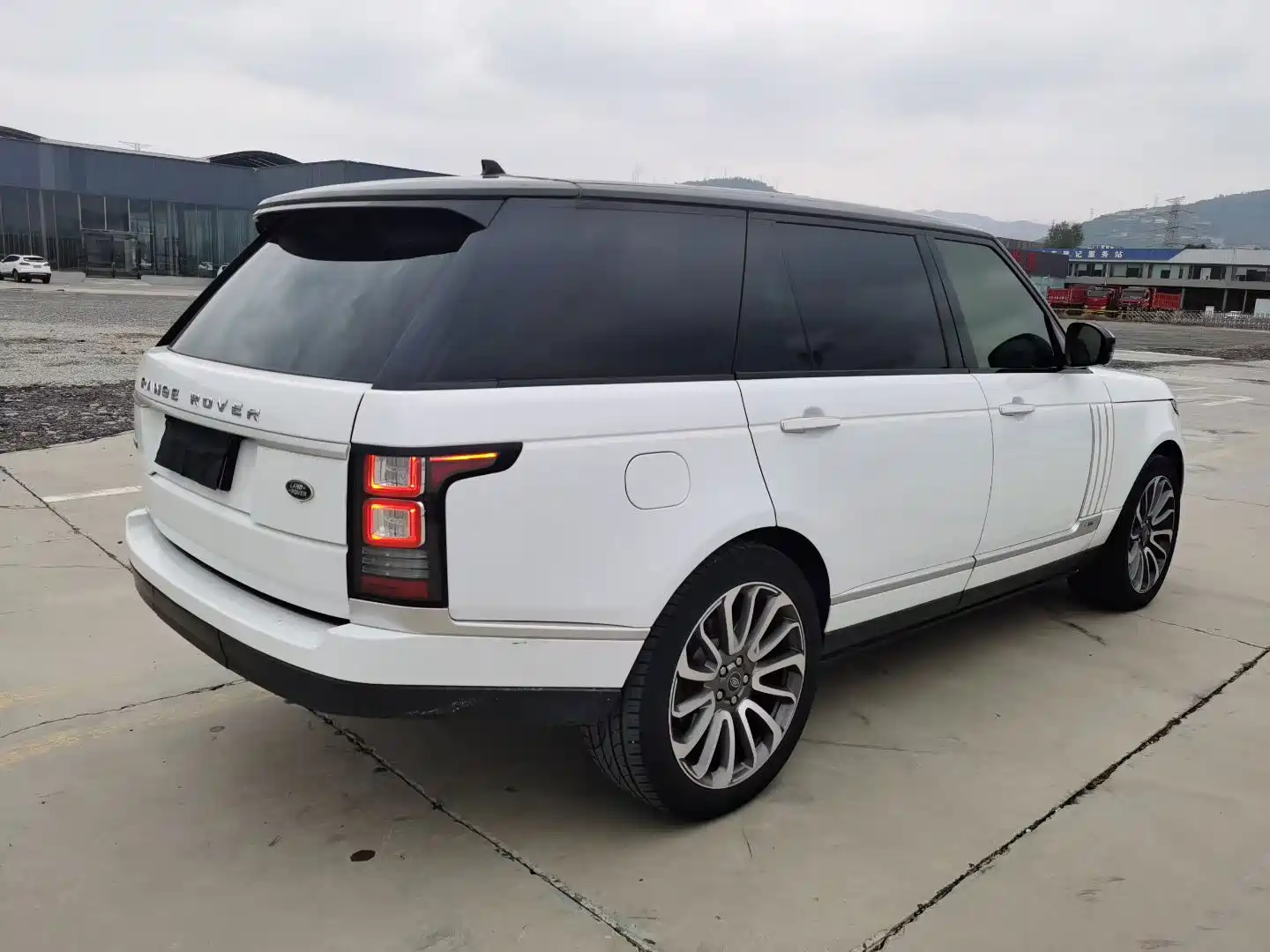 Фото 6 - Land Rover Range Rover