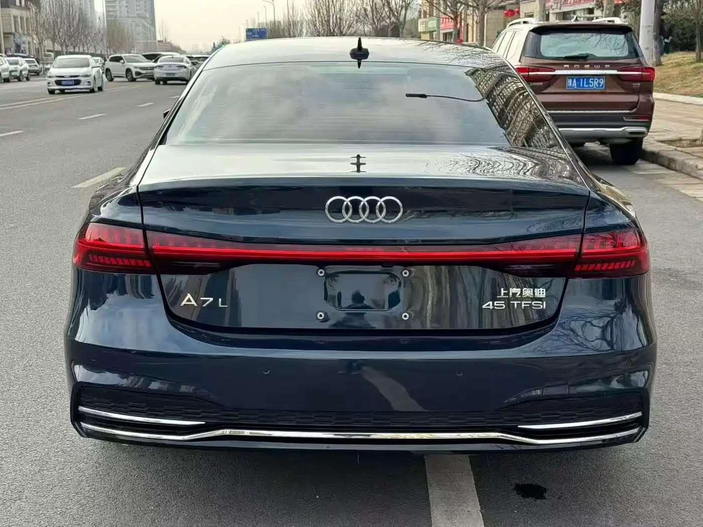 AUDI A7L