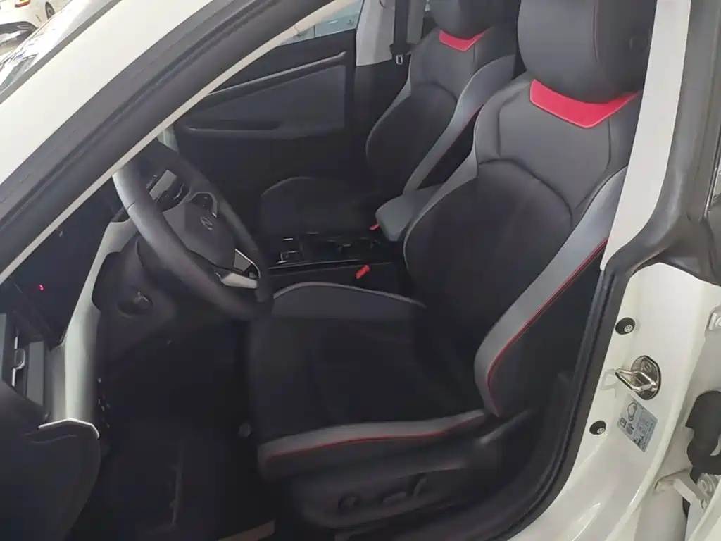 Volkswagen Lamando, миниатюра 11
