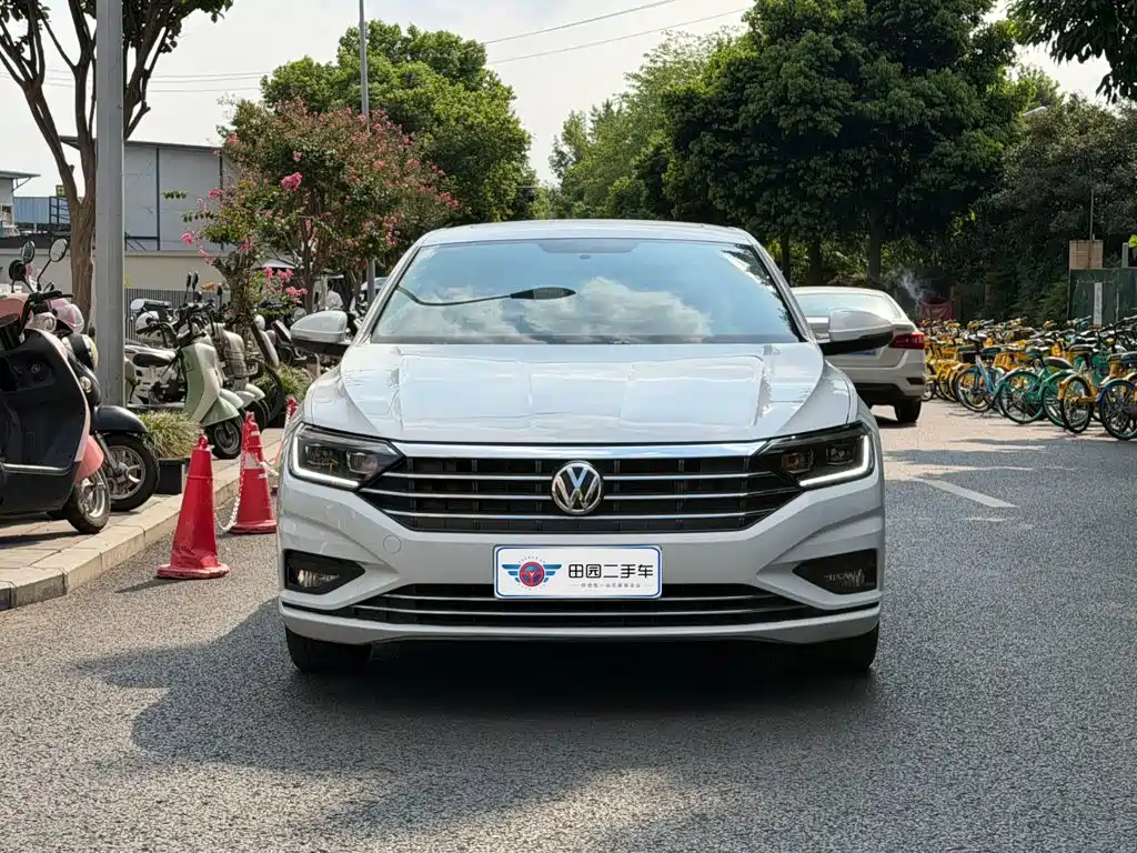 Volkswagen Sagitar, миниатюра 2