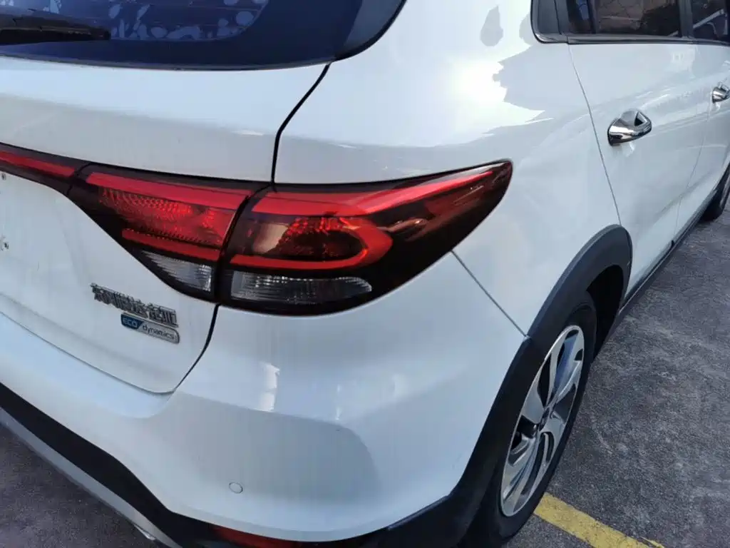 Kia KX CROSS 2018 2017 1.4L AT GLS