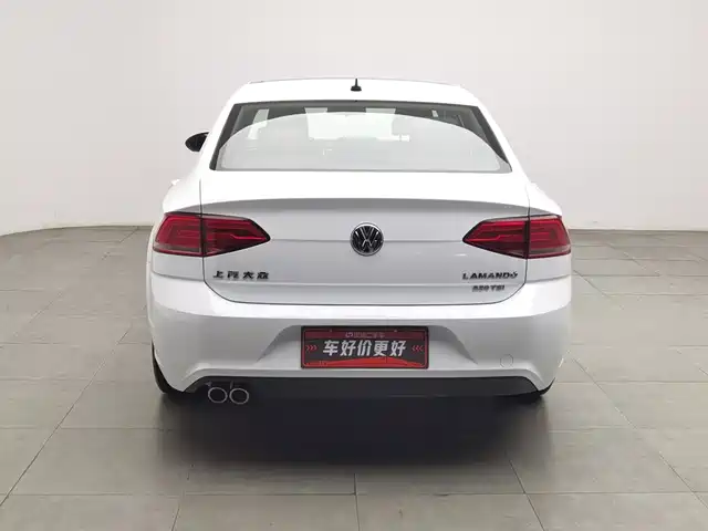 Volkswagen Lamando 2017 230TSI DSG Trend Edition — фото 4