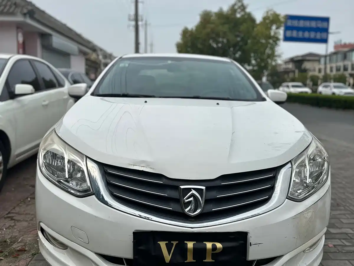 Baojun 630 2014 2013 1.5L Automatic Elite