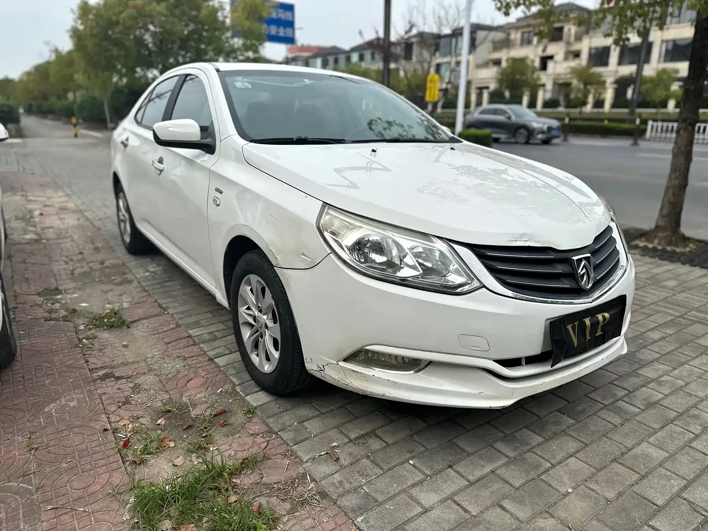 Baojun 630 2014 2013 1.5L Automatic Elite