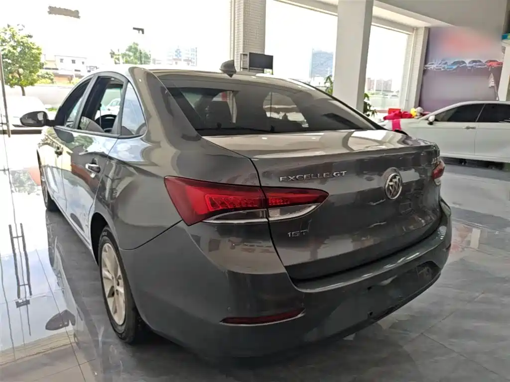 Buick Excelle 2018 15T DCT Progressive (China V) фото 5