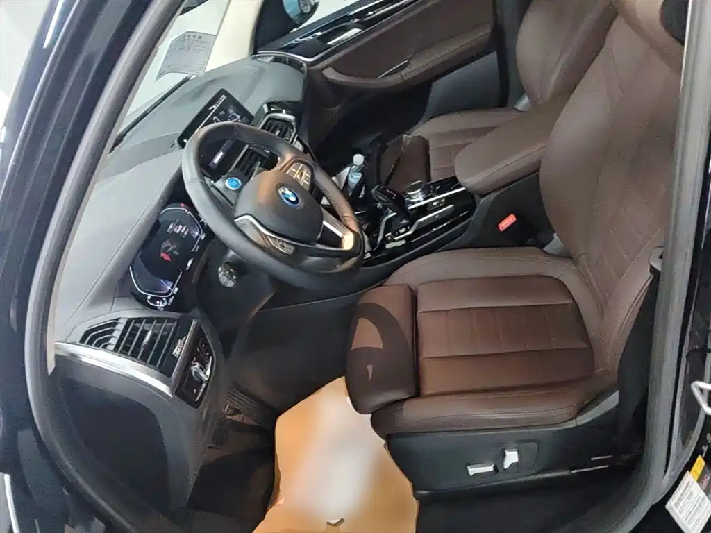 BMW iX3 2021 Leading фото 15