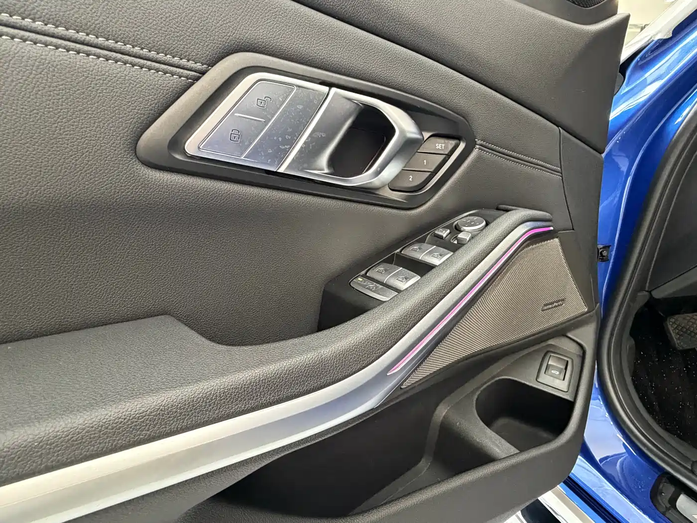 BMW 3 Series 2020 325Li M Sport Black Night Package фото 11