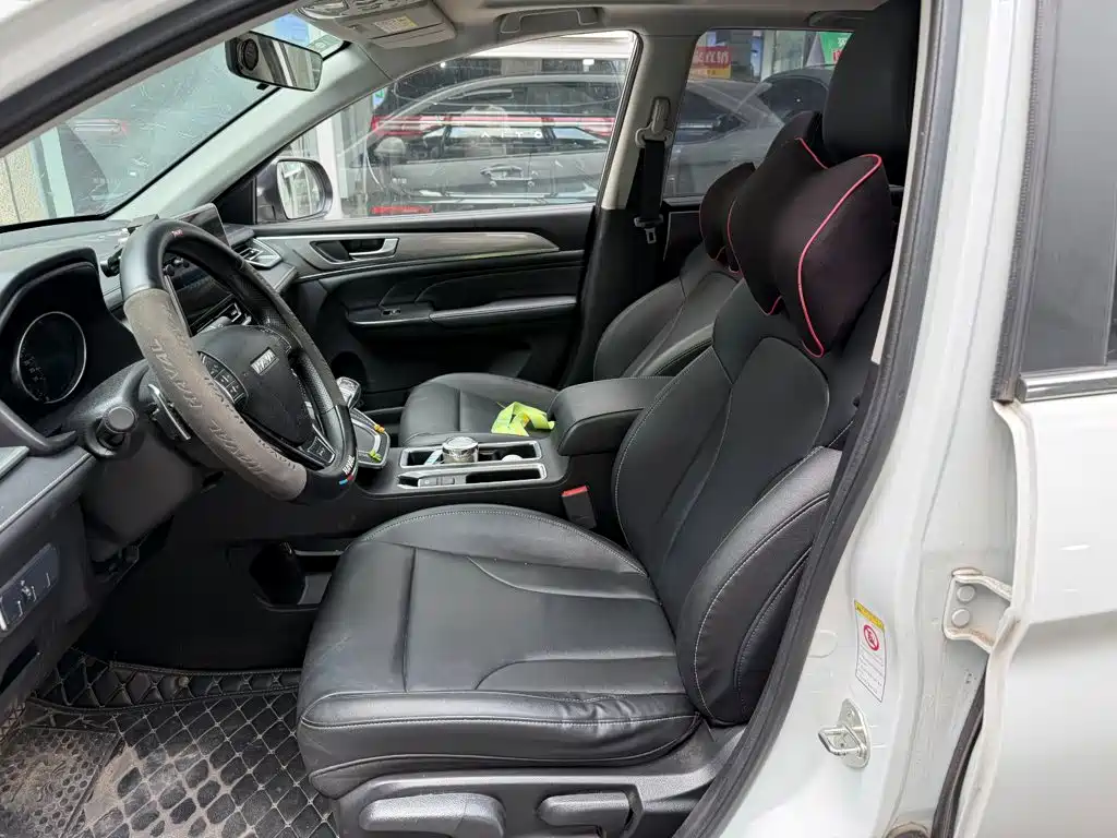 Photo 8 - Haval M6