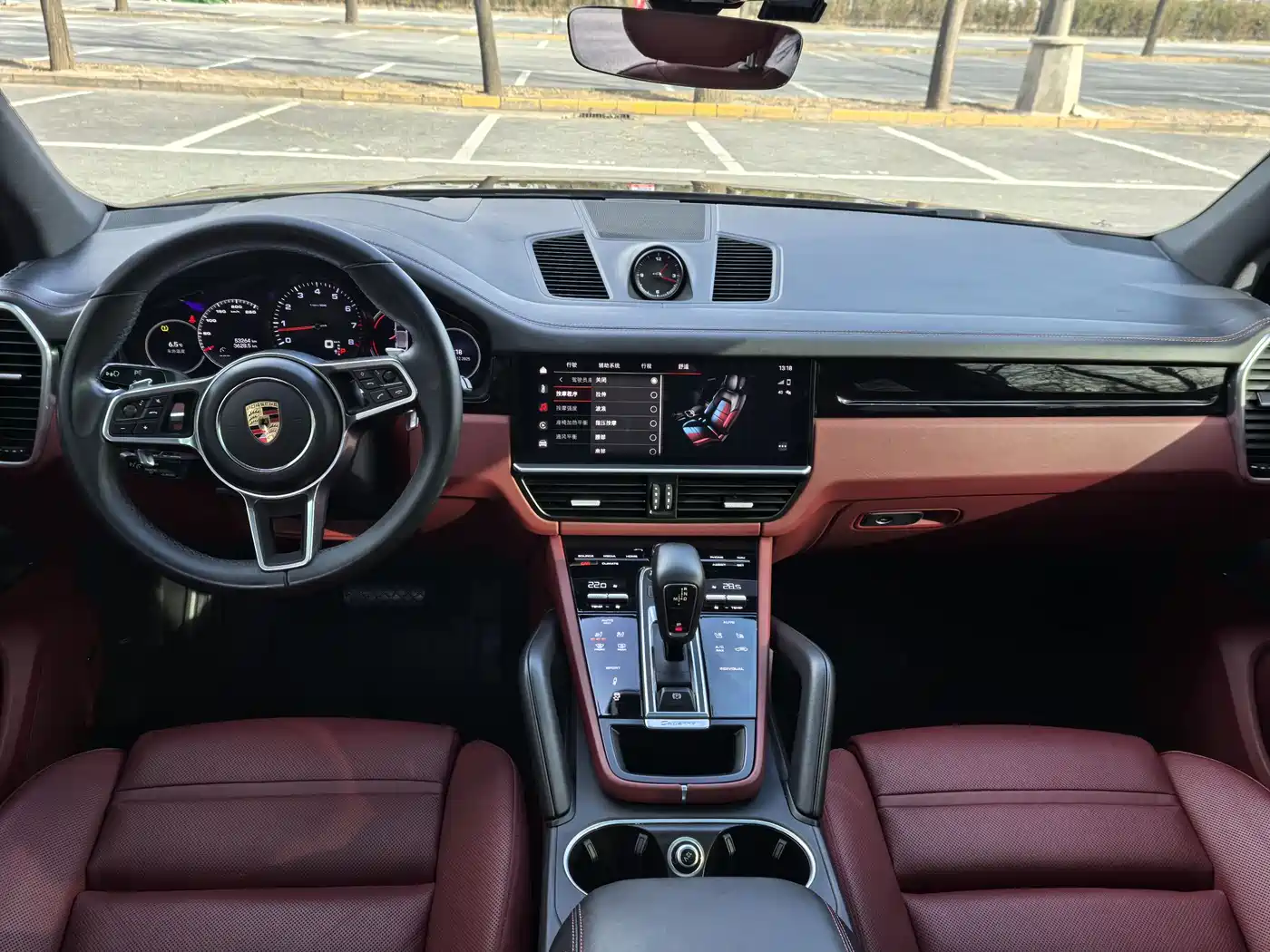 Porsche Cayenne 2023 Cayenne 3.0T Platinum Edition фото 4