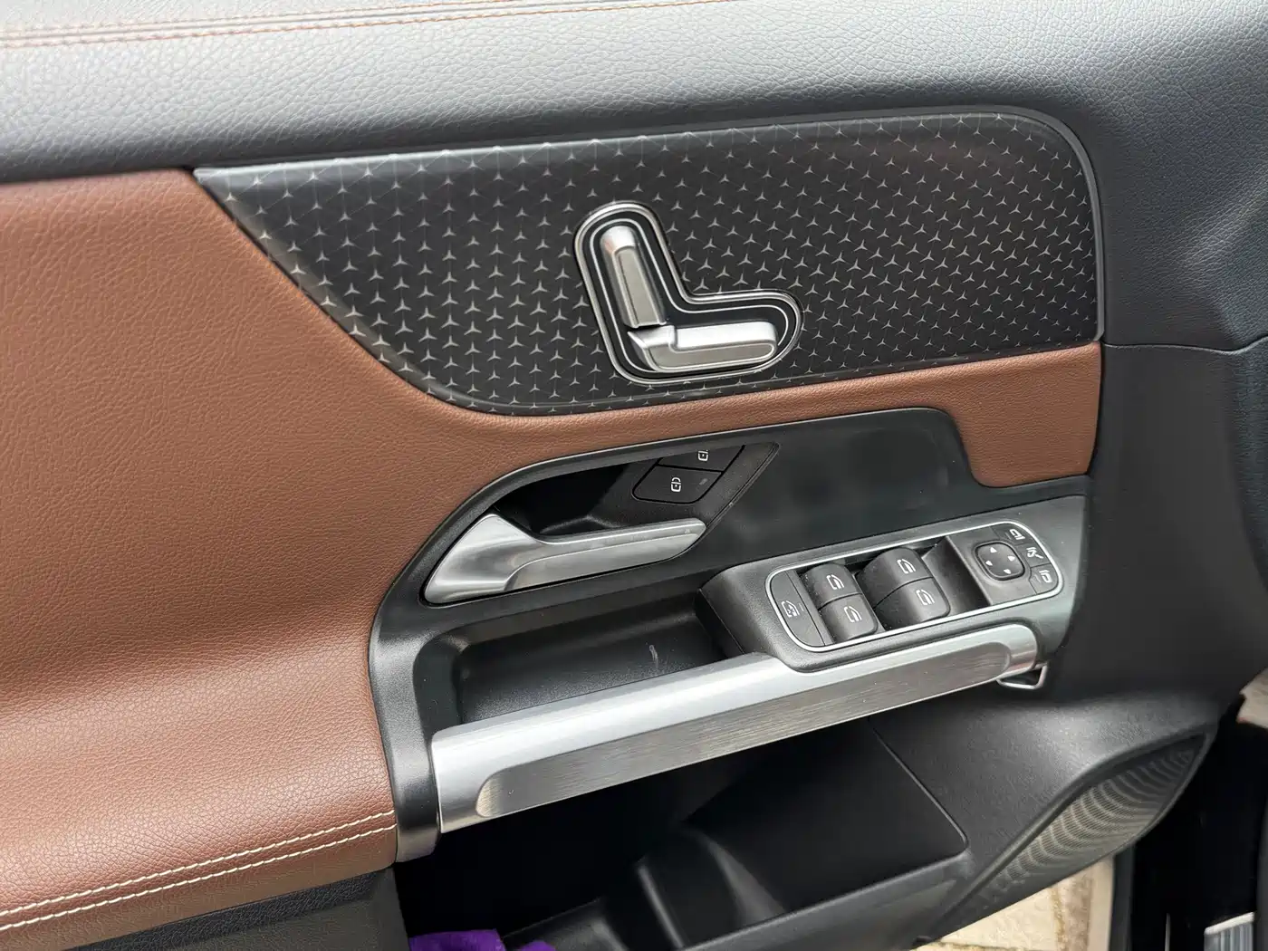 Mercedes-Benz GLB 2024 GLB 200 Dynamic фото 6