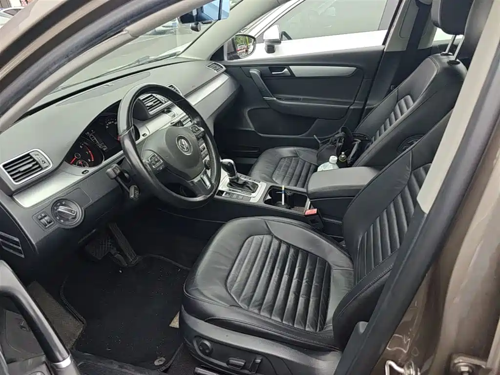 Volkswagen Magotan 2015 1.8TSI Leading фото 22