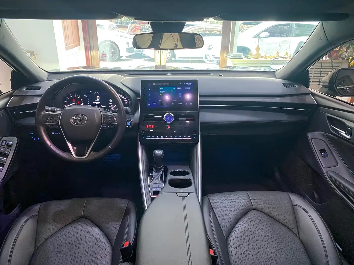 Toyota Avalon 2023 2.5L Luxury Edition фото 14