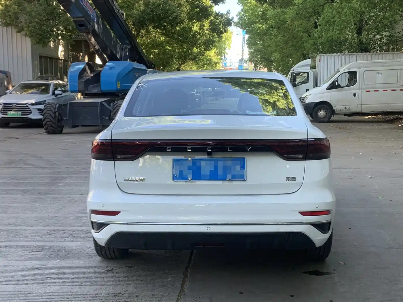 GEELY EMGRAND