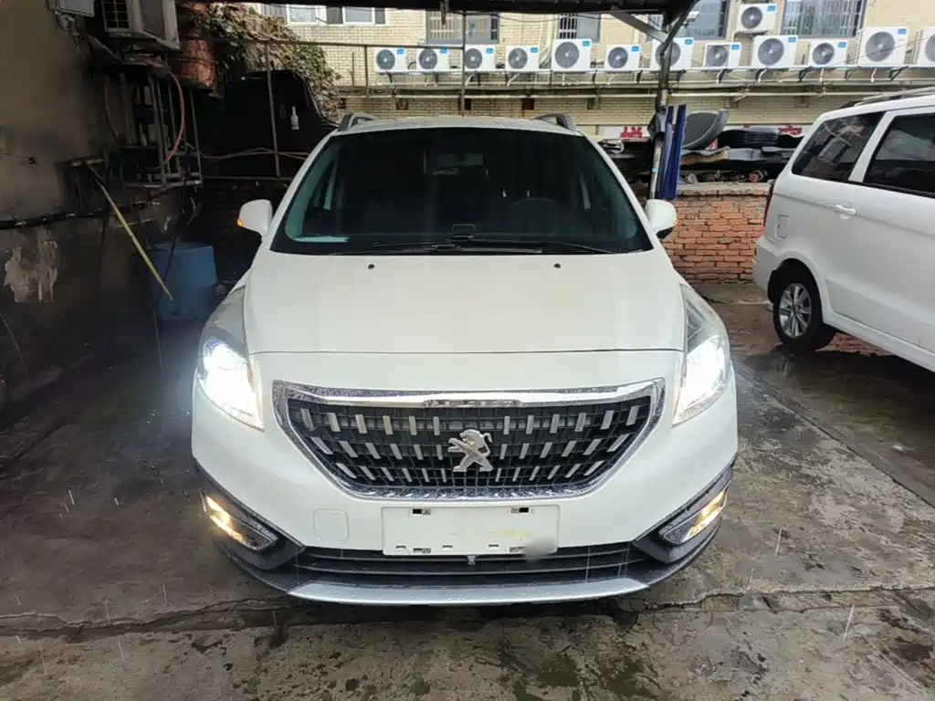 Photo 3 - Peugeot 3008