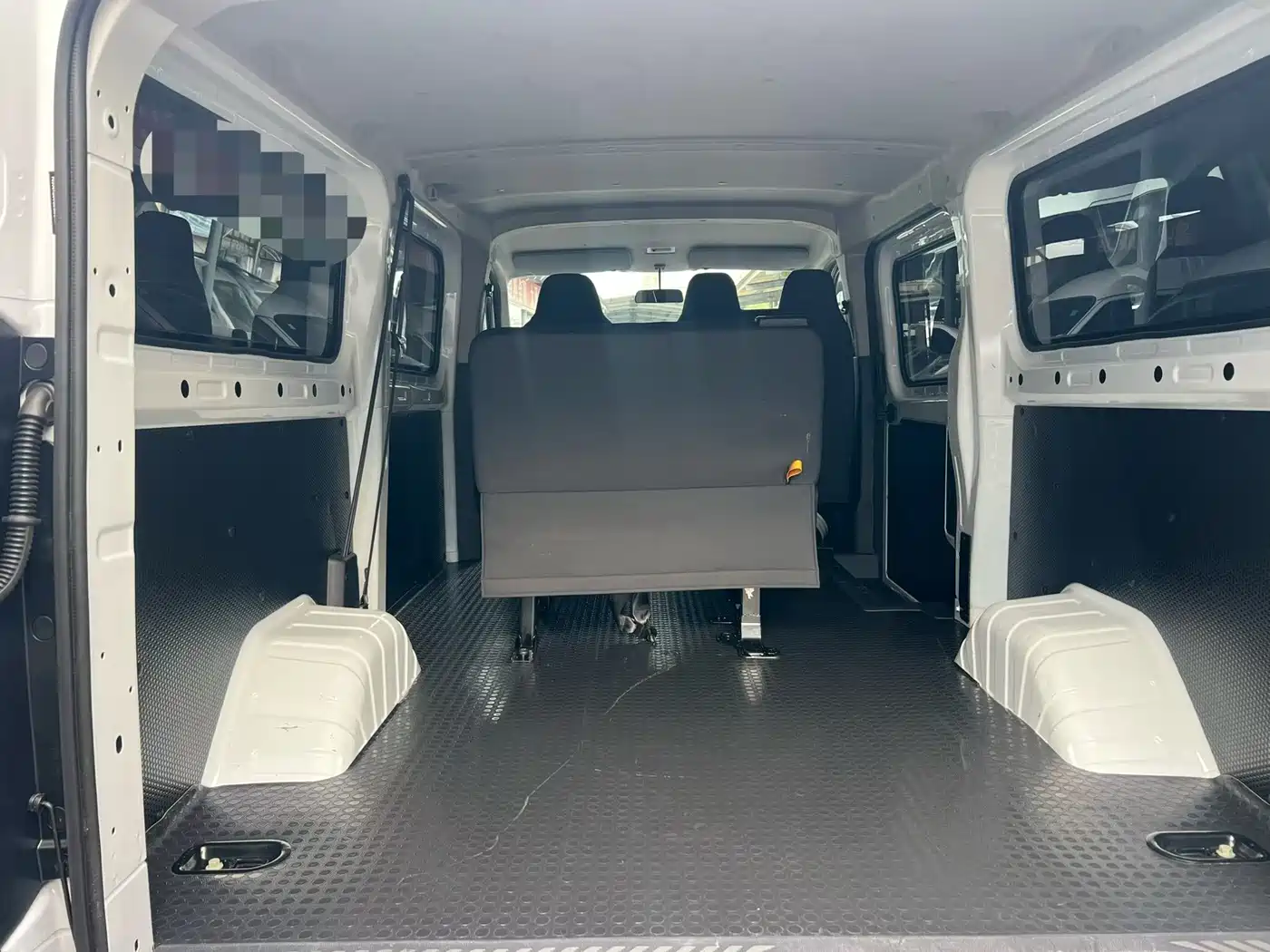 Jiangling E-Fushun 2026 2026 Model Transparent Window Version 53.58kwh 2C Short Wheelbase Low Roof 5-Seater