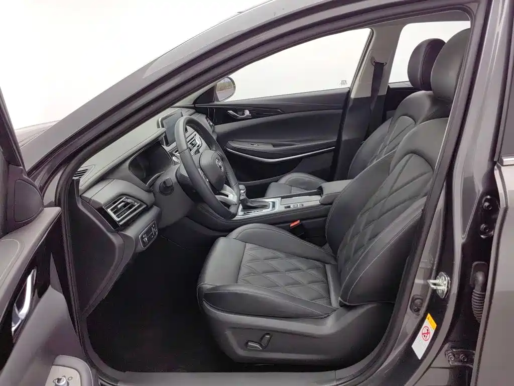 Changan Ruicheng CC 2021 2022 Blue Whale Edition 1.5T DCT Luxury