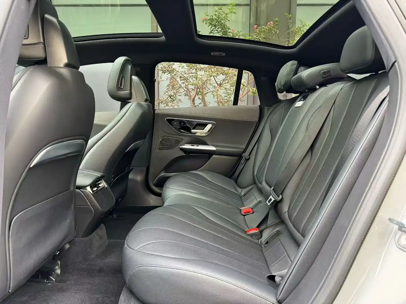 Mercedes-Benz EQE 2023 2022 350 Pioneer Edition