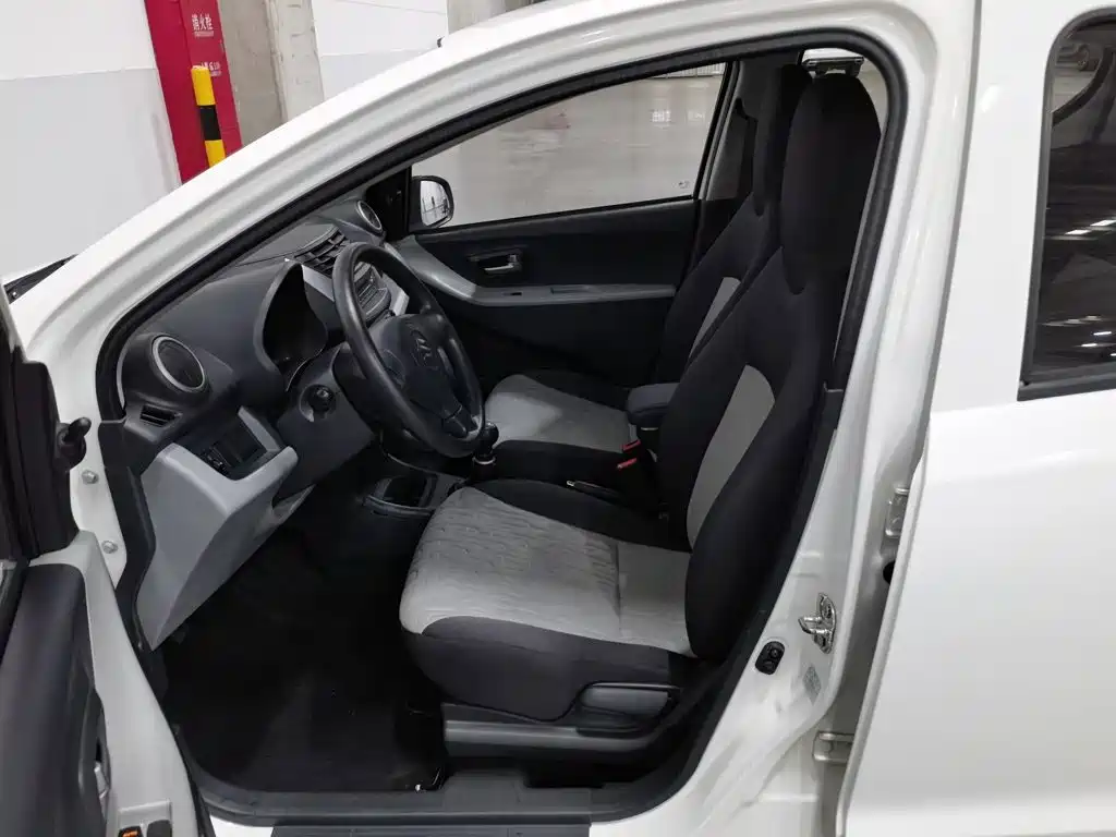 Suzuki Alto 2015 2013 1.0L Manual Comfort Edition
