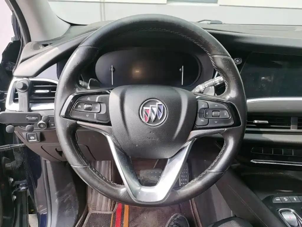 Photo 11 - Buick Enclave
