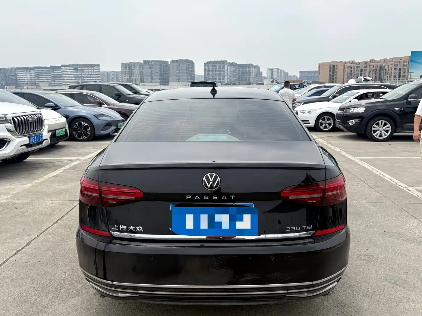 Volkswagen Passat 2021 Model 330TSI Luxury Edition фото 5