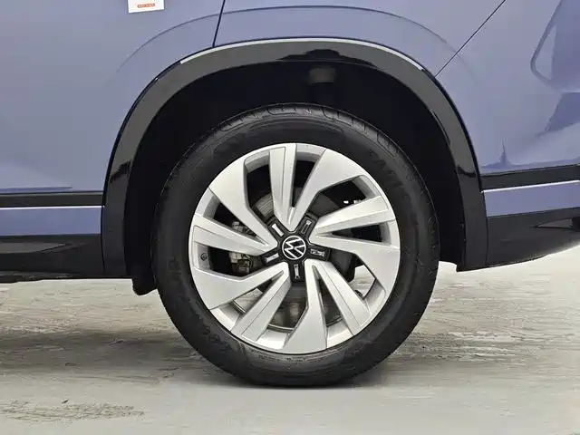 Volkswagen Tayron X 2020 330TSI 2WD Premium Smart Edition фото 17