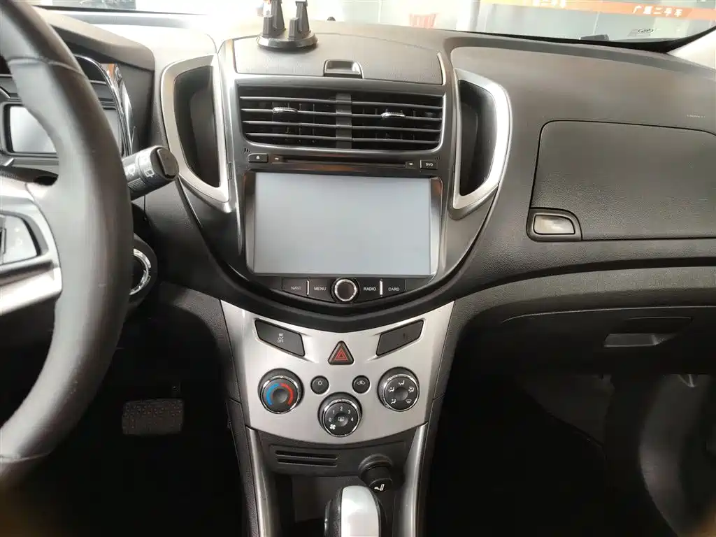 Chevrolet Trax 2014 1.4T Automatic 2WD Luxury фото 5