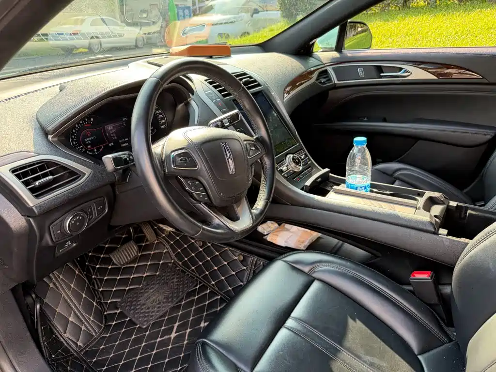 Lincoln MKZ 2019 2019 2.0T Zunyue Edition China V