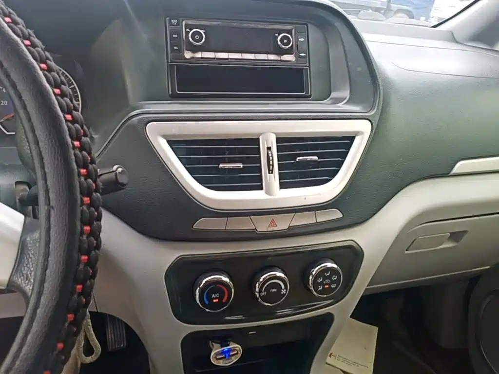 Dongfeng ZNA Shuaike 2017 2016 1.5L Manual Comfort
