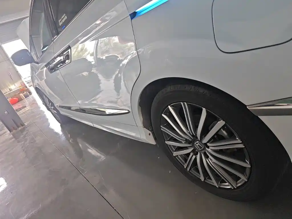 Honda Elysion 2024 2024 2.0L e:HEV Luxury Edition
