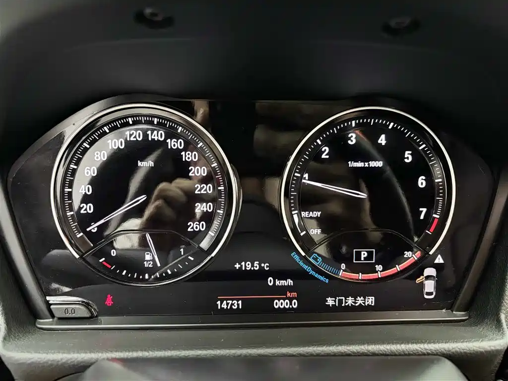 BMW 1-SERIES