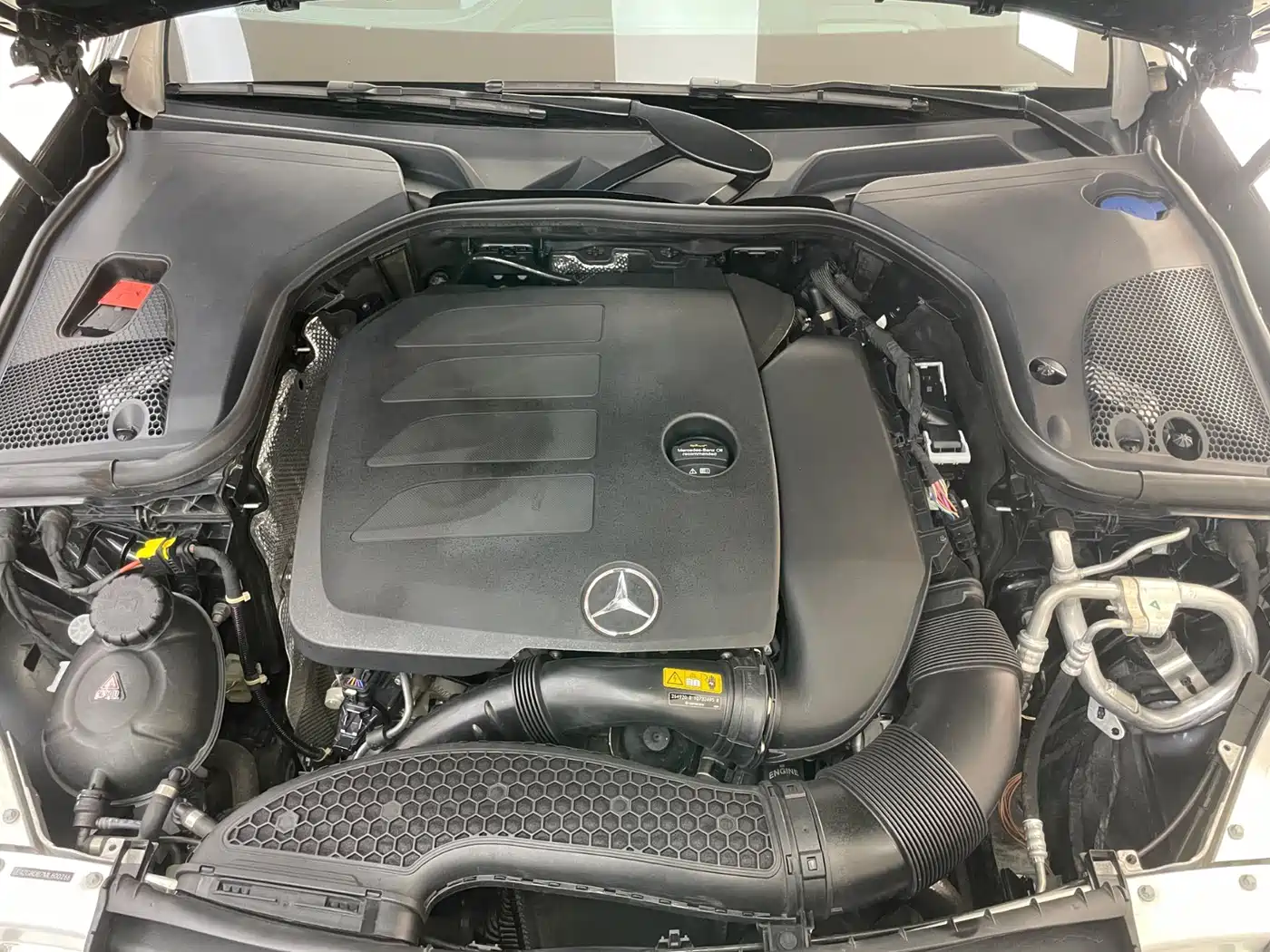 Mercedes-Benz E-Class 2021 E 300 L Premium фото 28