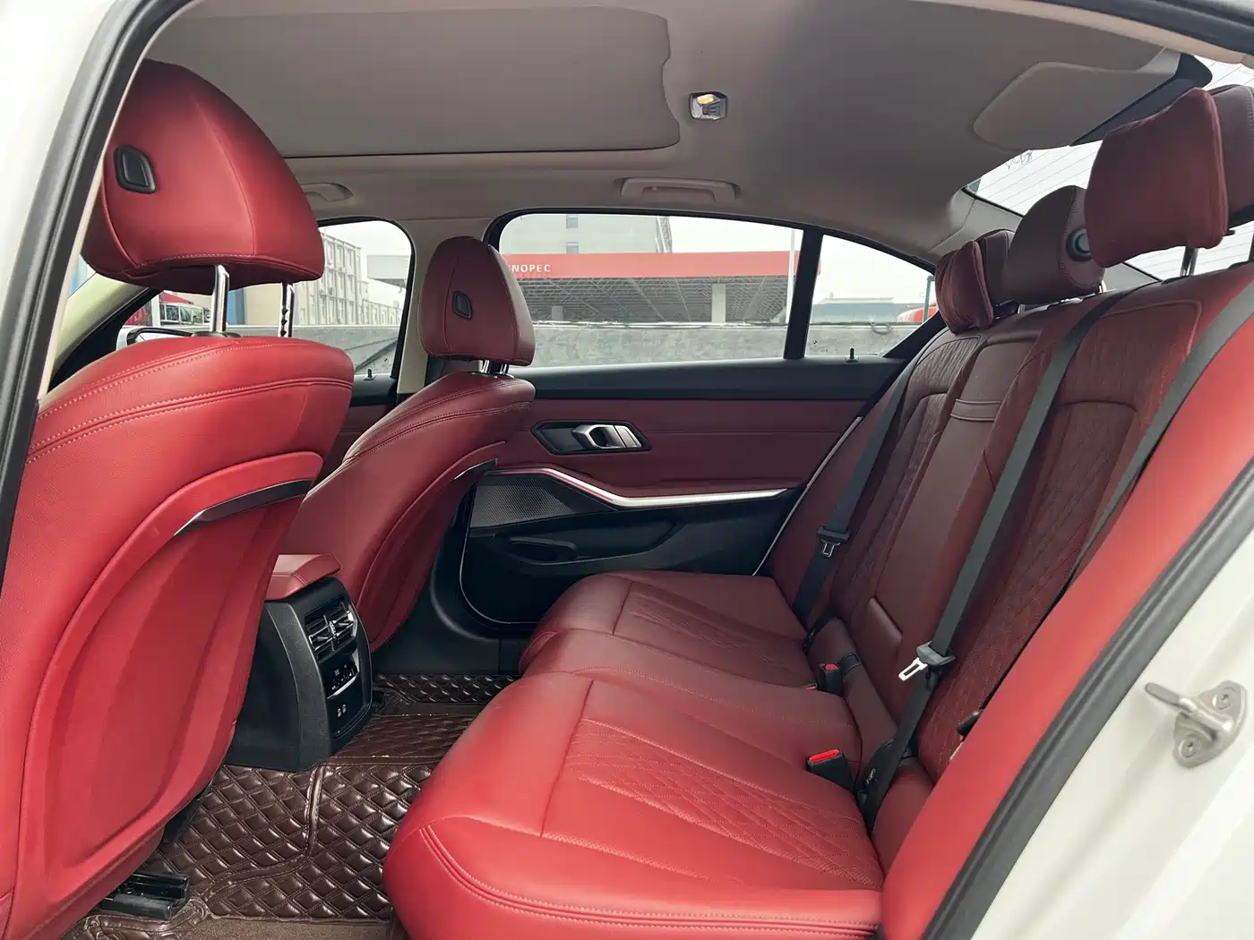 BMW 3 Series 2024 325Li M Sport Package фото 4