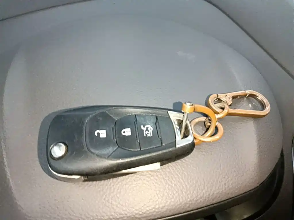 Chevrolet Cruze 2015 1.5L Automatic Fashion Navigation Edition фото 9