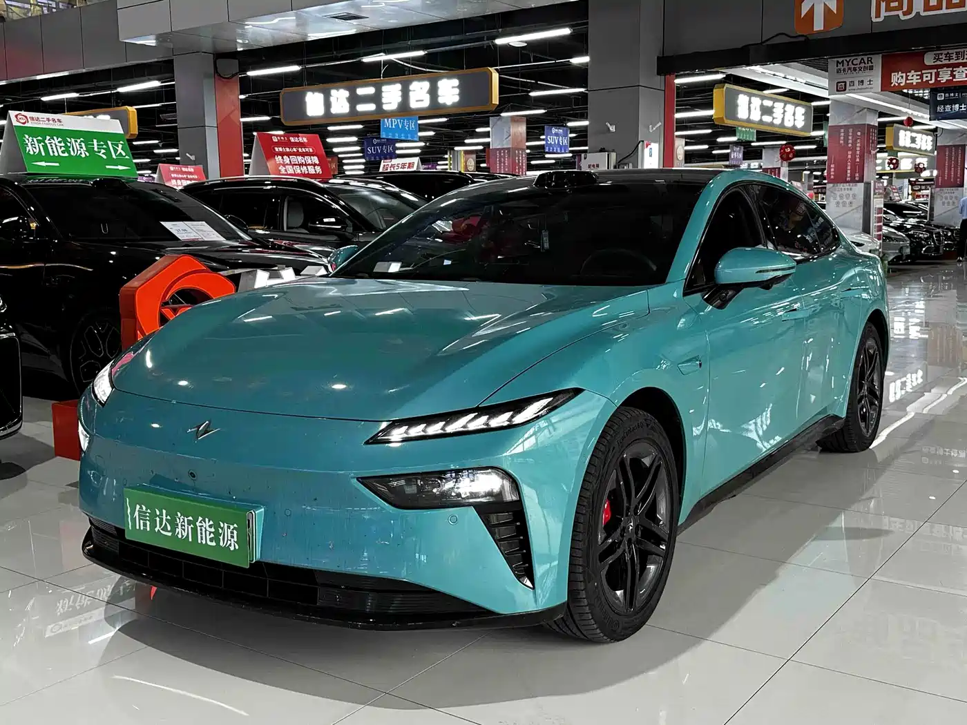 2025 Dongfeng Yipai eπ007