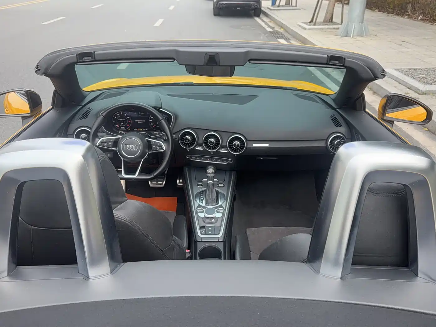 Audi TT 2015 TT Roadster 45 TFSI фото 11