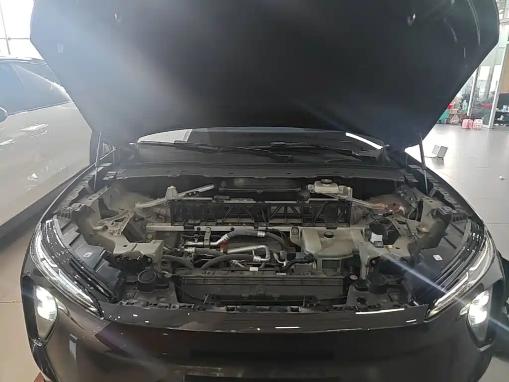 Фото 20 - NIO ES6