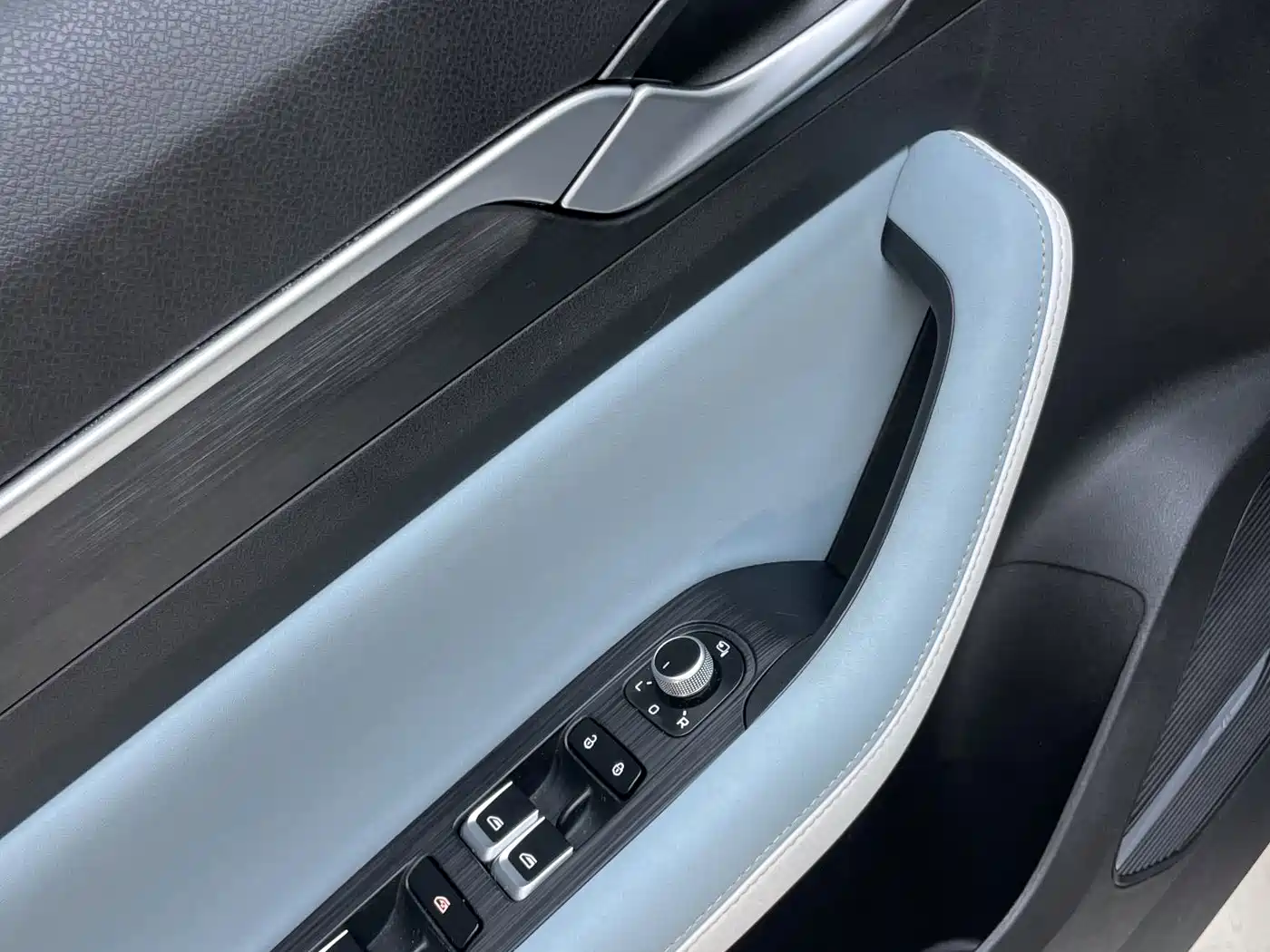 Geely Emgrand S 2024 2022 1.4T CVT Crossover Player