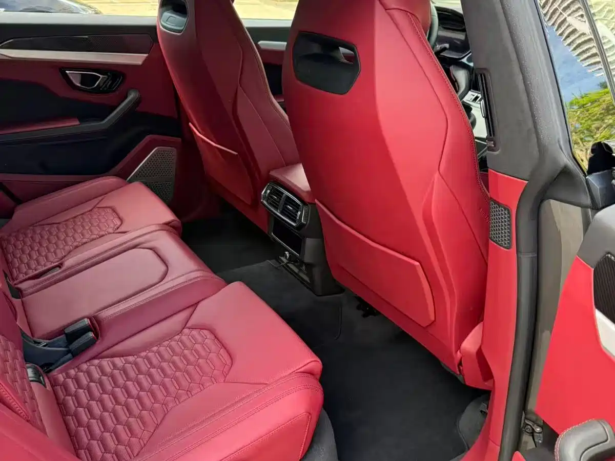 Lamborghini Urus 2022 2021 4.0T V8
