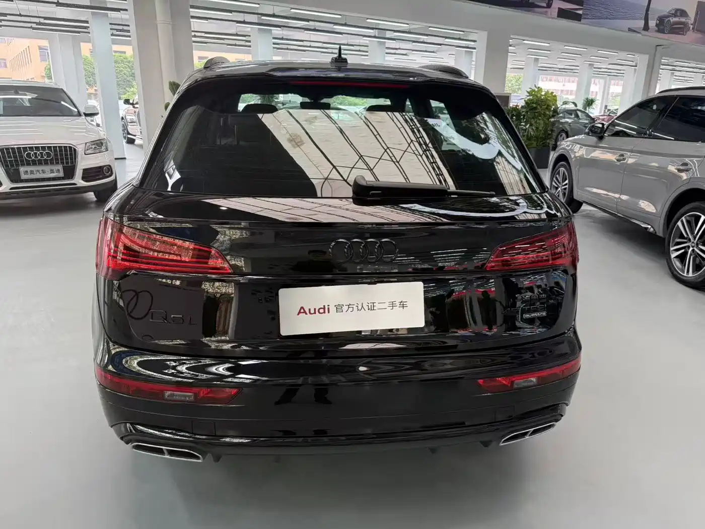 Audi Q5L 2025 45 TFSI Premium Dynamic фото 4