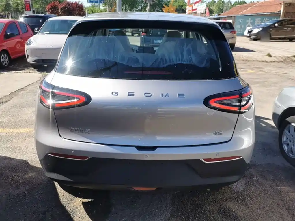 Geely Galaxy Starry Wish 2026 Edition 310km Youth Version фото 6