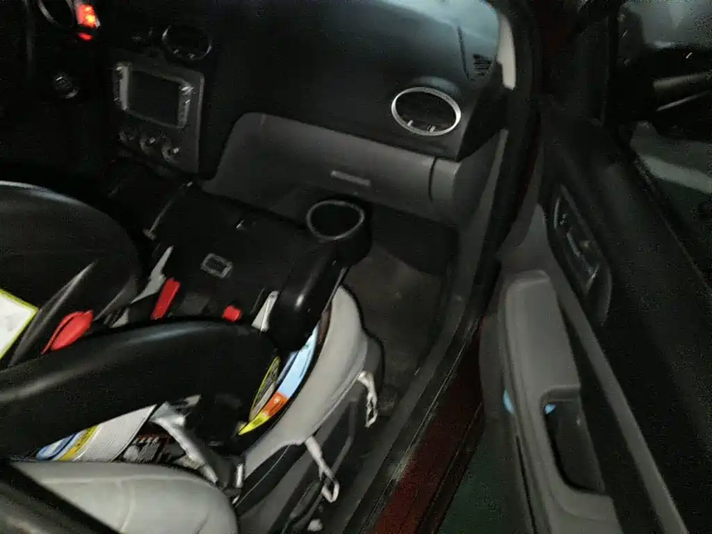 Photo 12 - Ford Focus