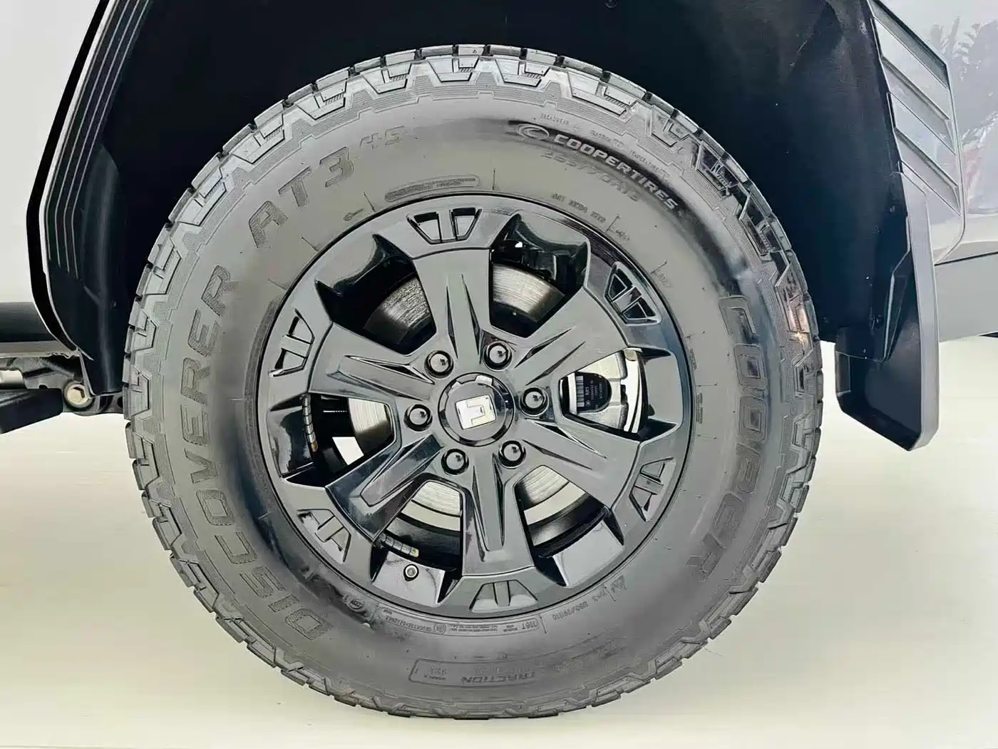 Tank 400 New Energy 2025 2024 Hi4-T Off-Road Edition