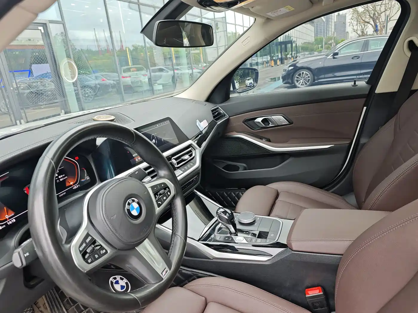 BMW 3 Series 2021 320Li M Sport Package фото 4