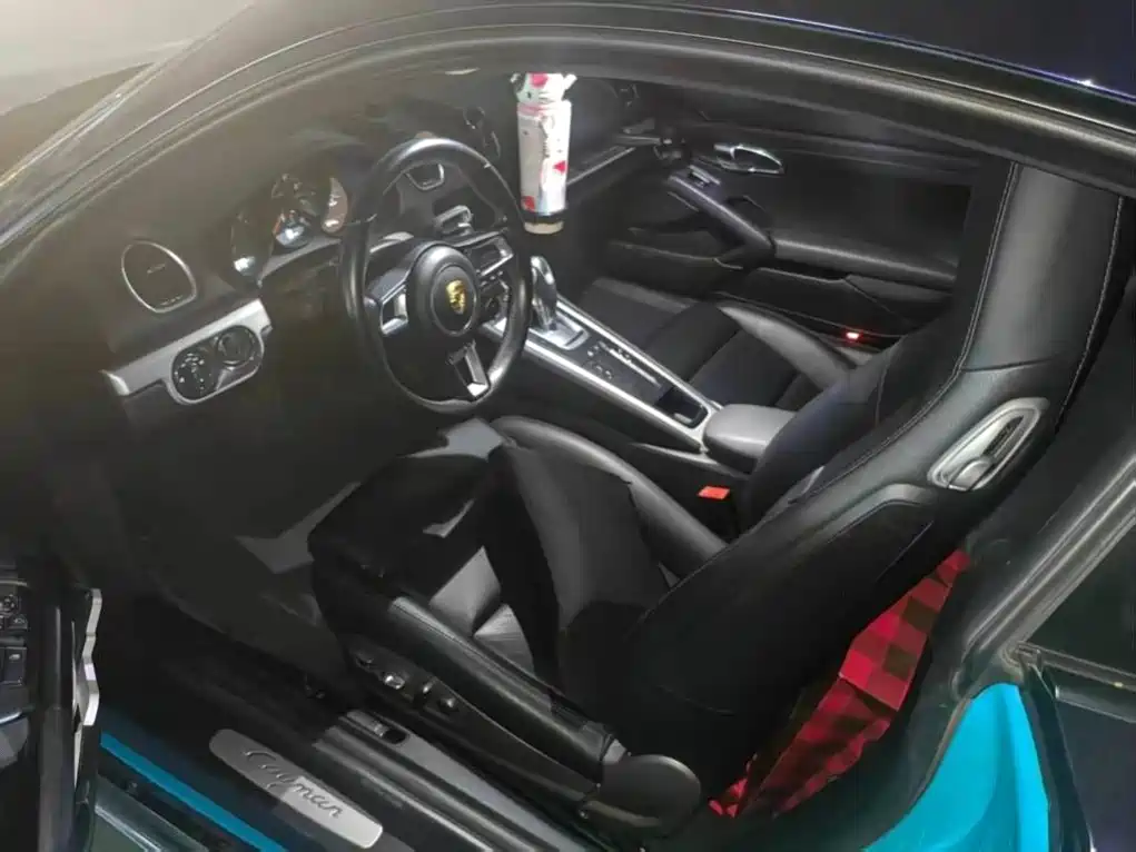 Фото 8 - Porsche 718